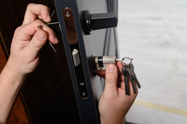 SERRURIER LYON 6: COMMENT SAVOIR QUEL TYPE DE COFFRE-FORT POUR ARMES À FEU VOUS POUVEZ AVOIR BESOIN
